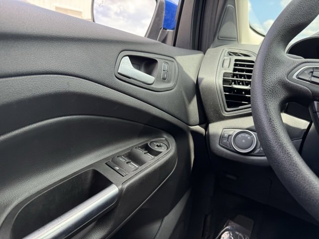 Used 2017 Ford Escape SE w/ Equipment Group 201A image 23