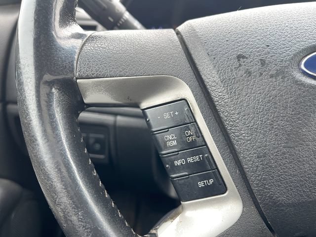 Used 2010 Ford Fusion SEL FWD image 26