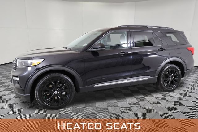 Used 2024 Ford Explorer XLT w/ Equipment Group 202A AWD/4WD image 12