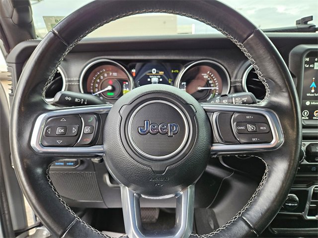 Used 2022 Jeep Wrangler Unlimited Sahara image 20