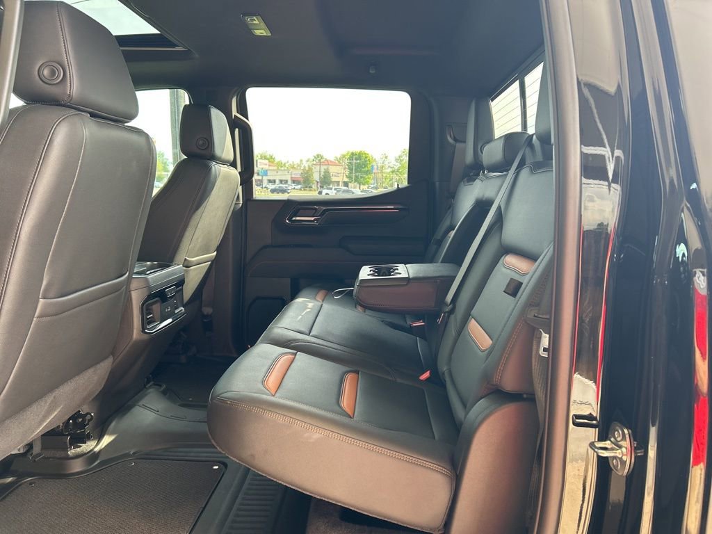 Used 2026 GMC Sierra 1500 AT4 w/ AT4 Premium Package image 9