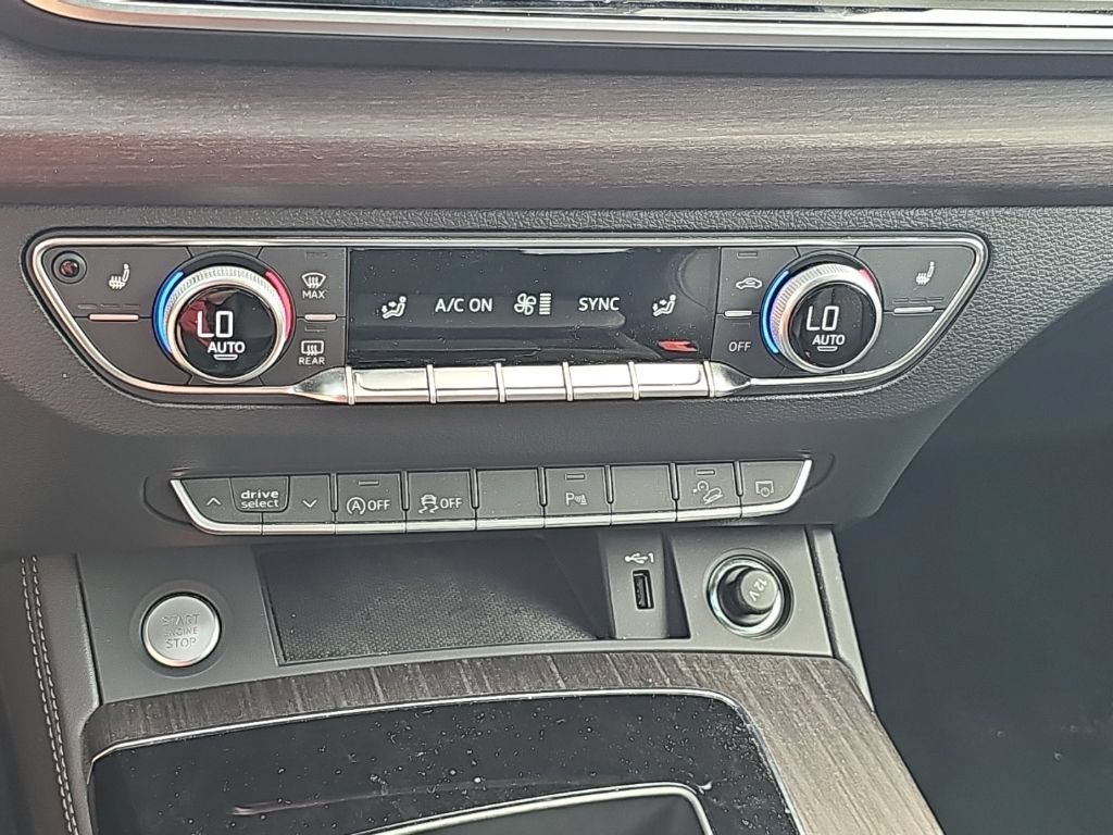 Certified 2024 Audi Q5 2.0T Premium Plus AWD/4WD image 7