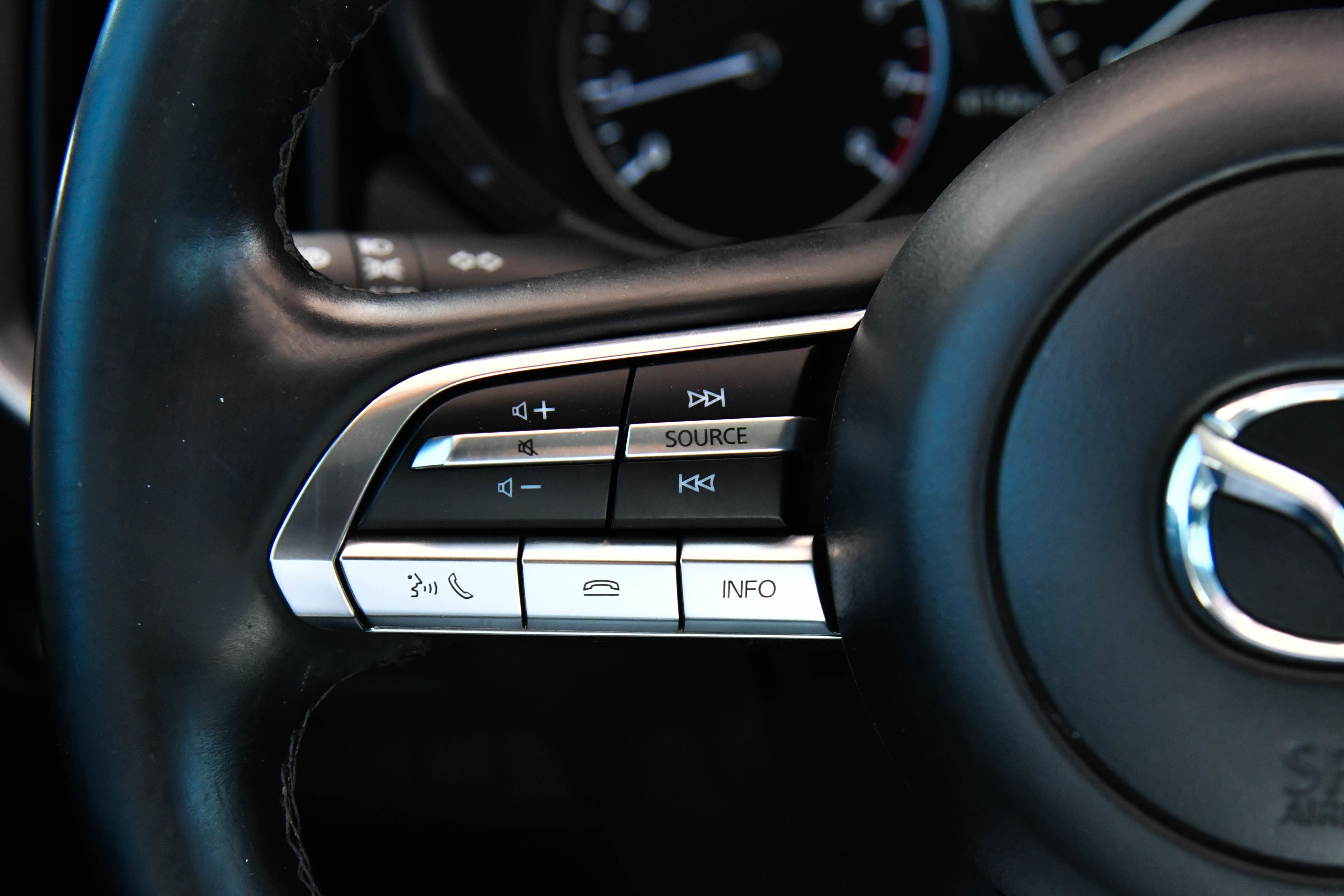 Used 2024 MAZDA CX-50 AWD 2.5 S w/ Cargo Package image 28