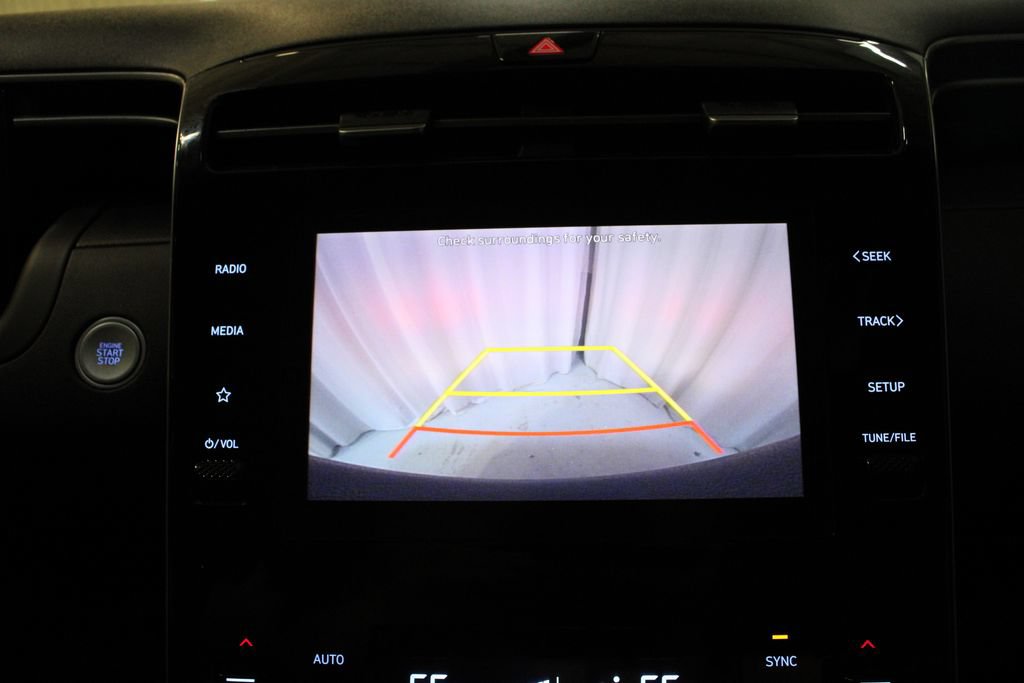 Used 2022 Hyundai Santa Cruz SEL Premium AWD/4WD image 4