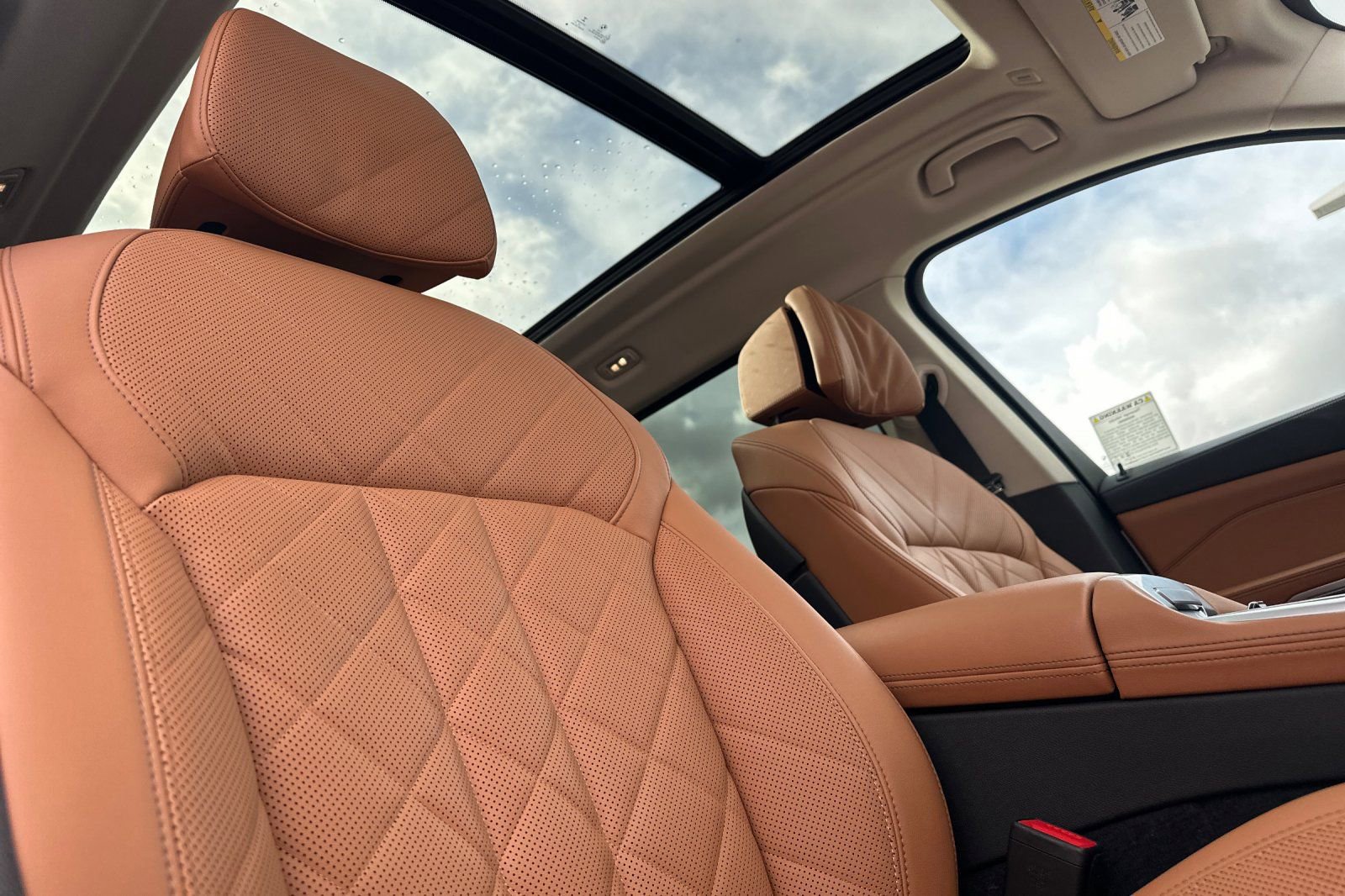 Used 2023 BMW X7 xDrive40i image 17