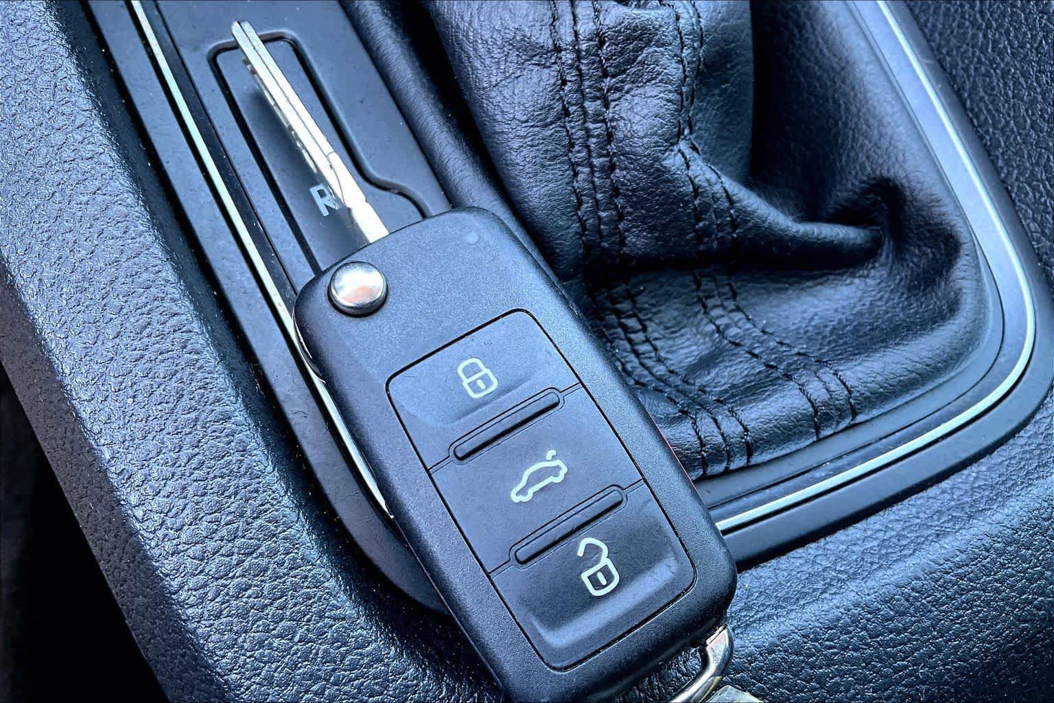 Used 2016 Volkswagen Jetta S FWD image 15