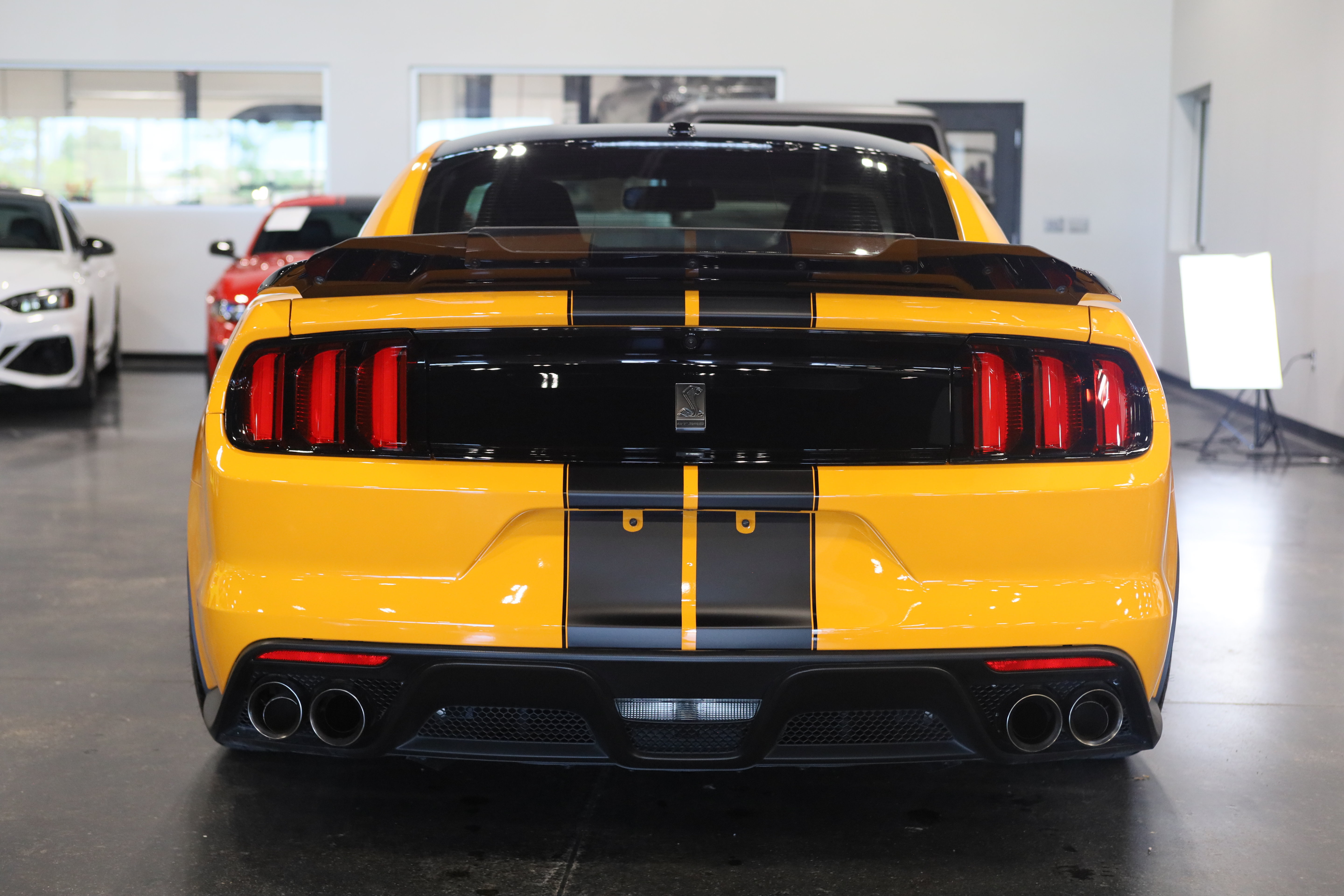 Used 2018 Ford Mustang Shelby GT350 w/ Electronics Package RWD image 5