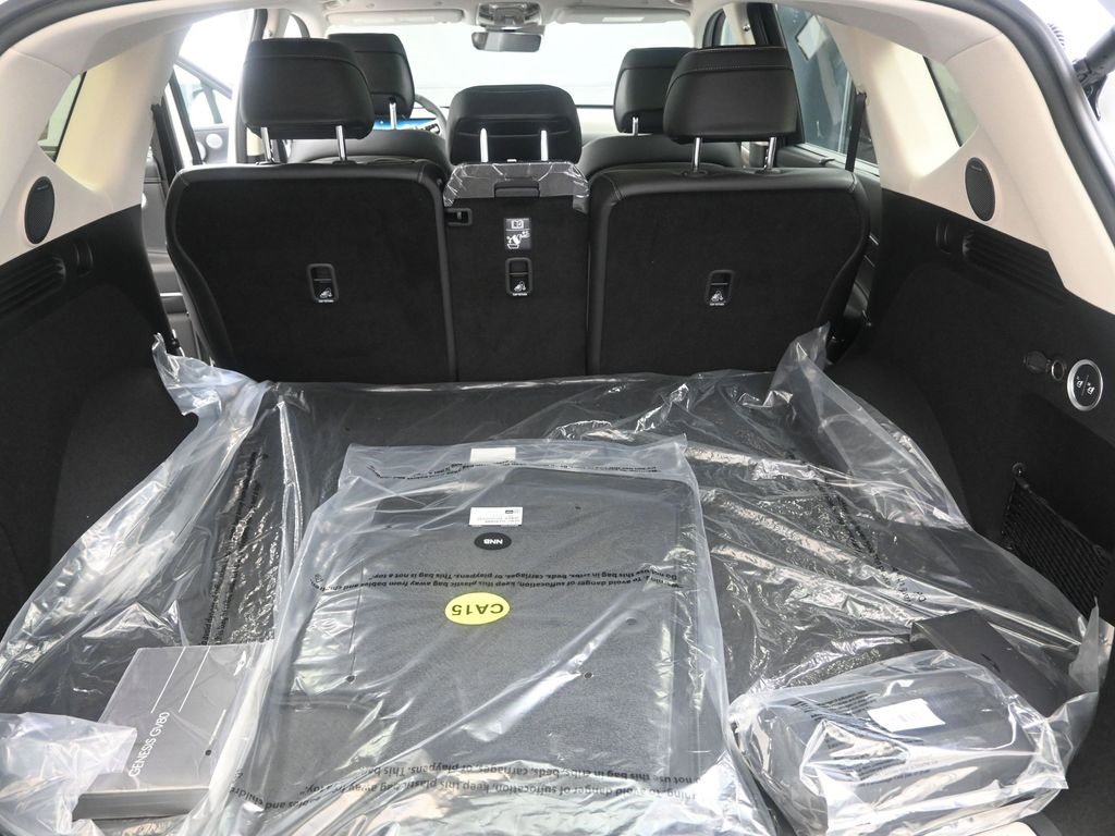 New 2025 Genesis GV80 2.5T Prestige image 17