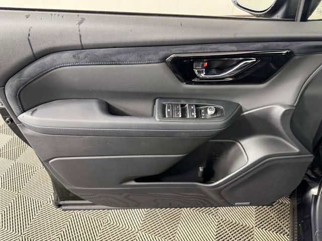 Certified 2025 Subaru Forester Limited image 17