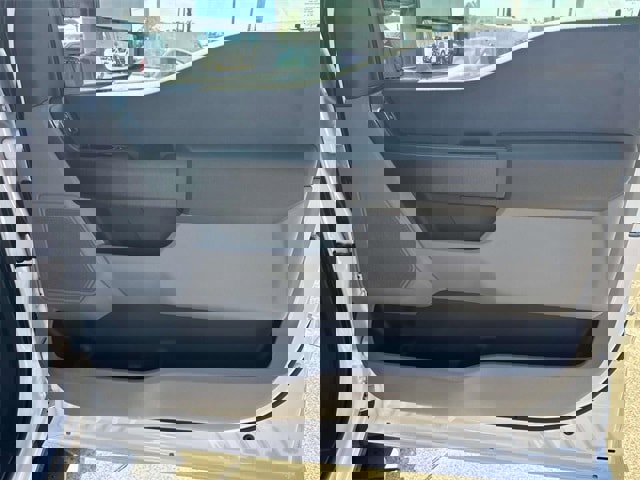 New 2025 Ford F550 4x4 Regular Cab Super Duty image 12