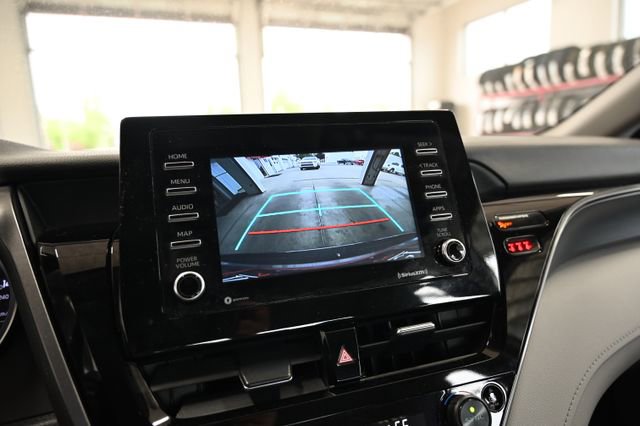 Used 2022 Toyota Camry LE AWD/4WD image 17