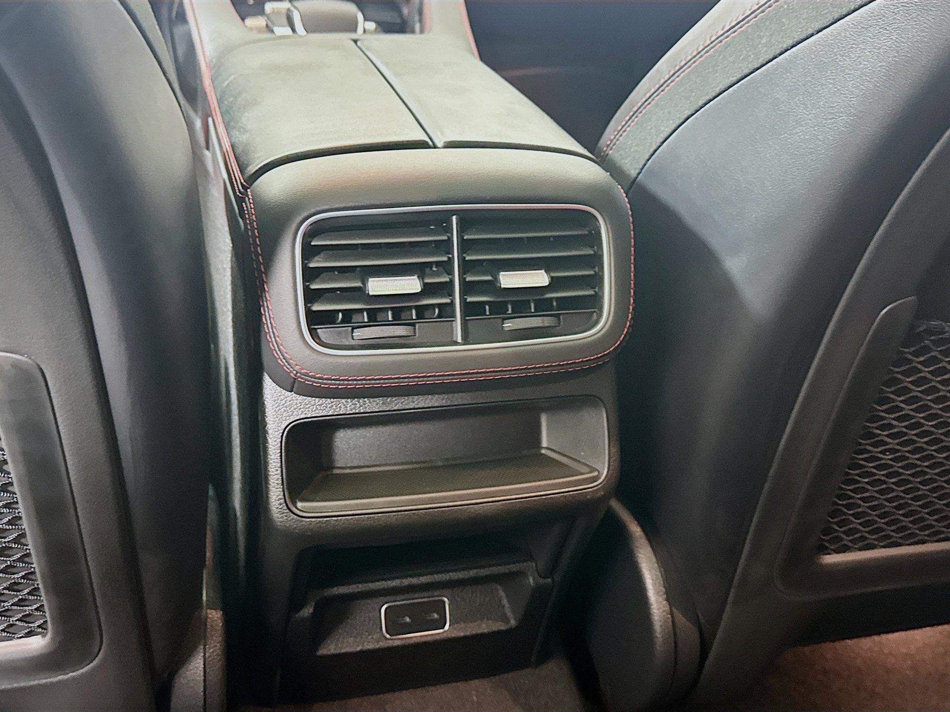 New 2026 Mercedes-Benz GLE 63 AMG S image 28