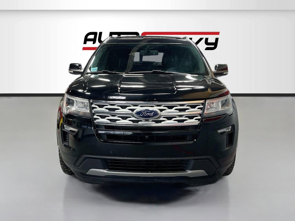 Used 2018 Ford Explorer Limited image 2