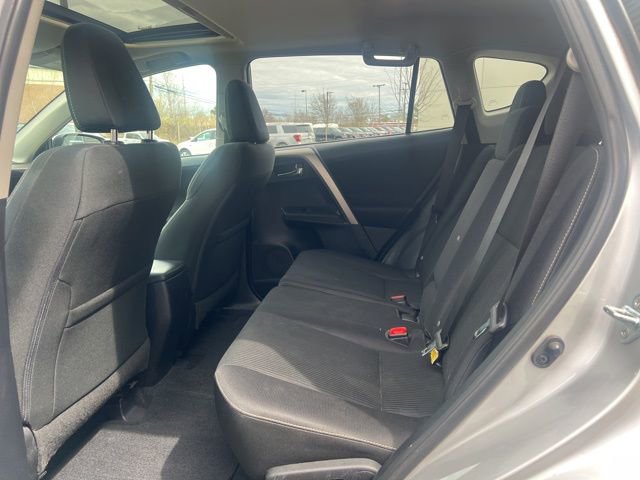 Used 2014 Toyota RAV4 XLE image 16