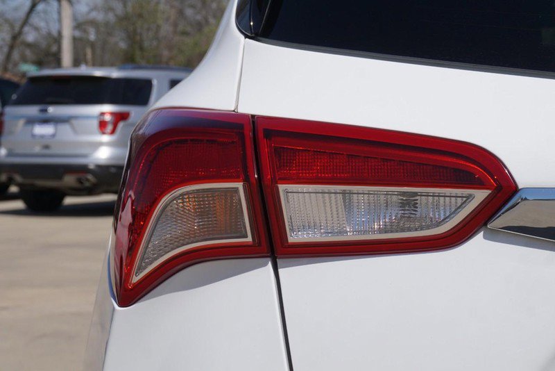 Used 2019 Buick Envision Essence image 16