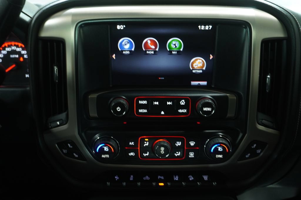 Used 2015 GMC Sierra 2500 Denali w/ Duramax Plus Package AWD/4WD image 17