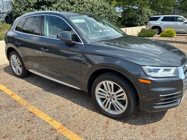 Used 2020 Audi Q5 2.0T Premium Plus w/ Premium Plus Package AWD/4WD image 4