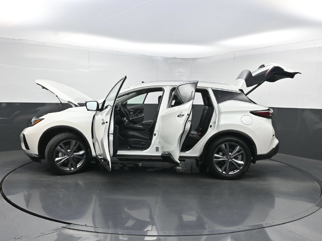 Used 2024 Nissan Murano Platinum w/ Cargo Package FWD image 39