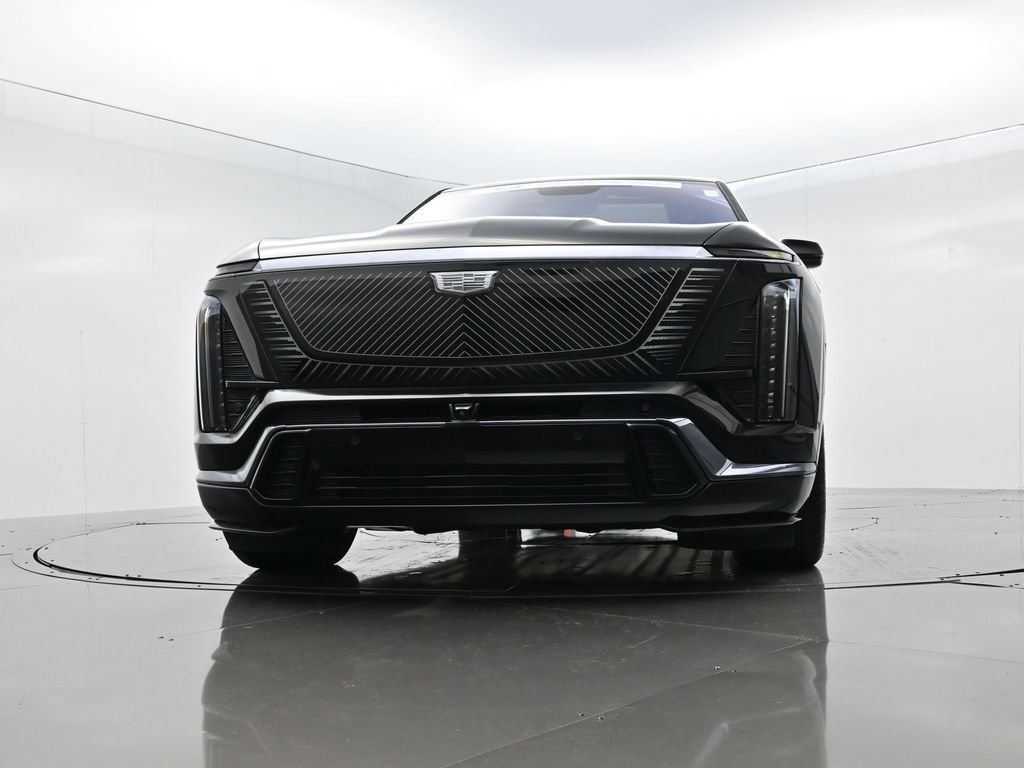 Certified 2026 Cadillac Vistiq Platinum w/ LPO, Floor Liner Package AWD/4WD image 44