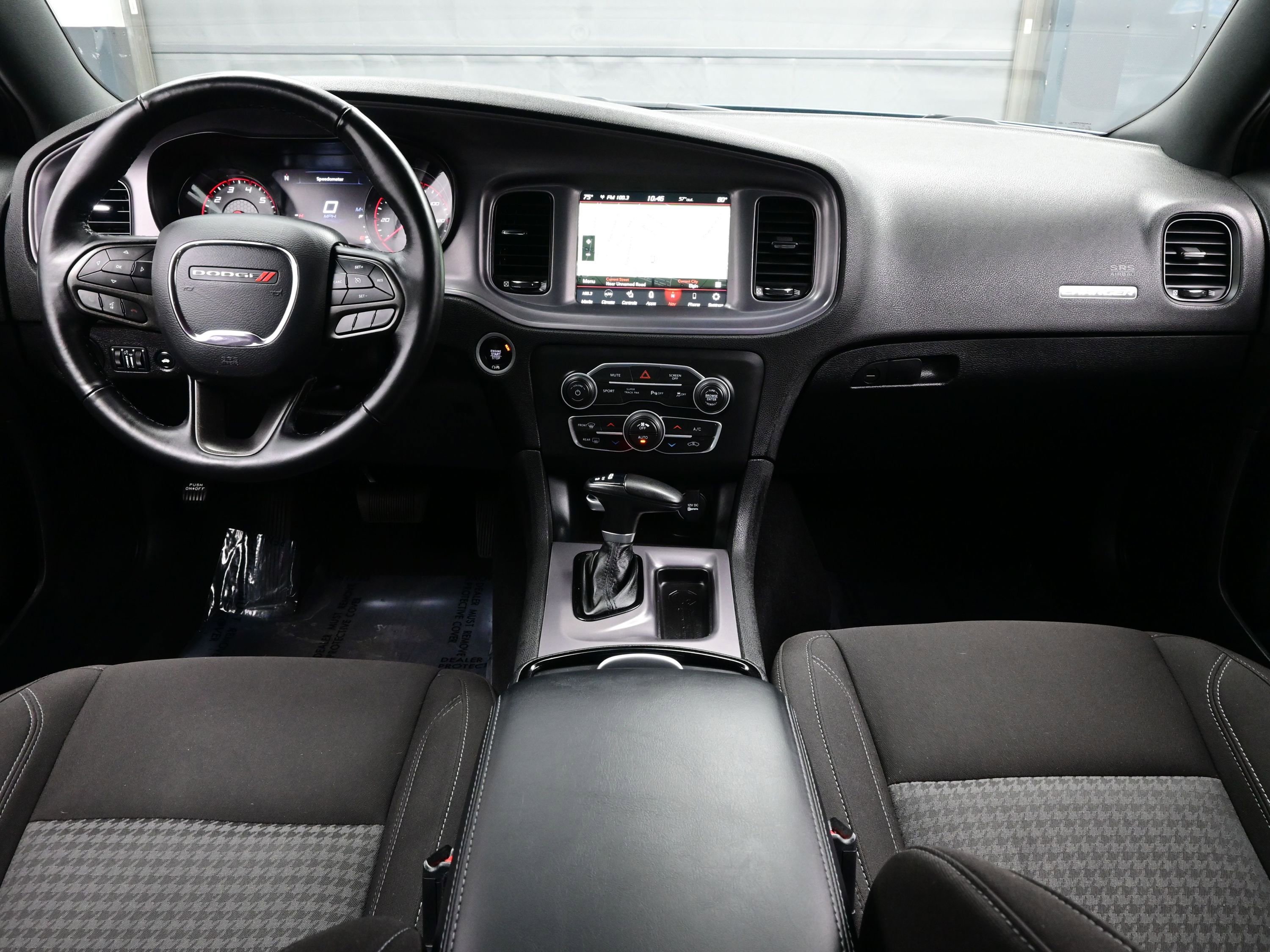 Used 2023 Dodge Charger SXT w/ Blacktop Package image 16