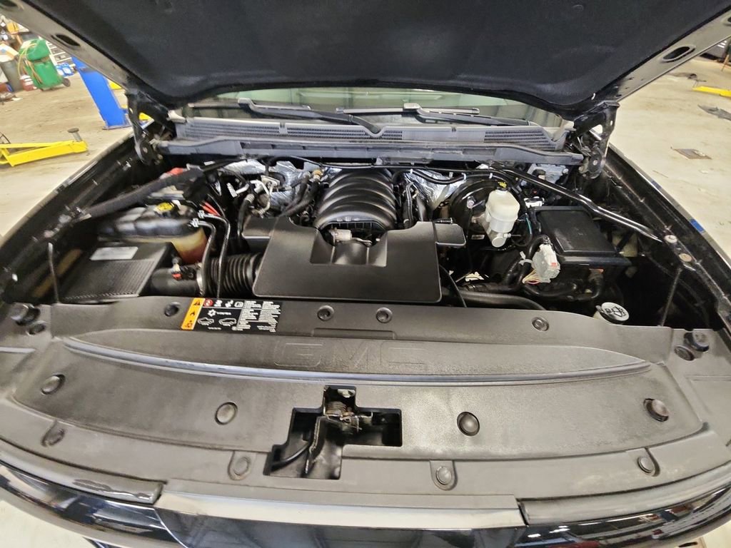 Used 2017 GMC Sierra 1500 SLT w/ All Terrain X Package image 27