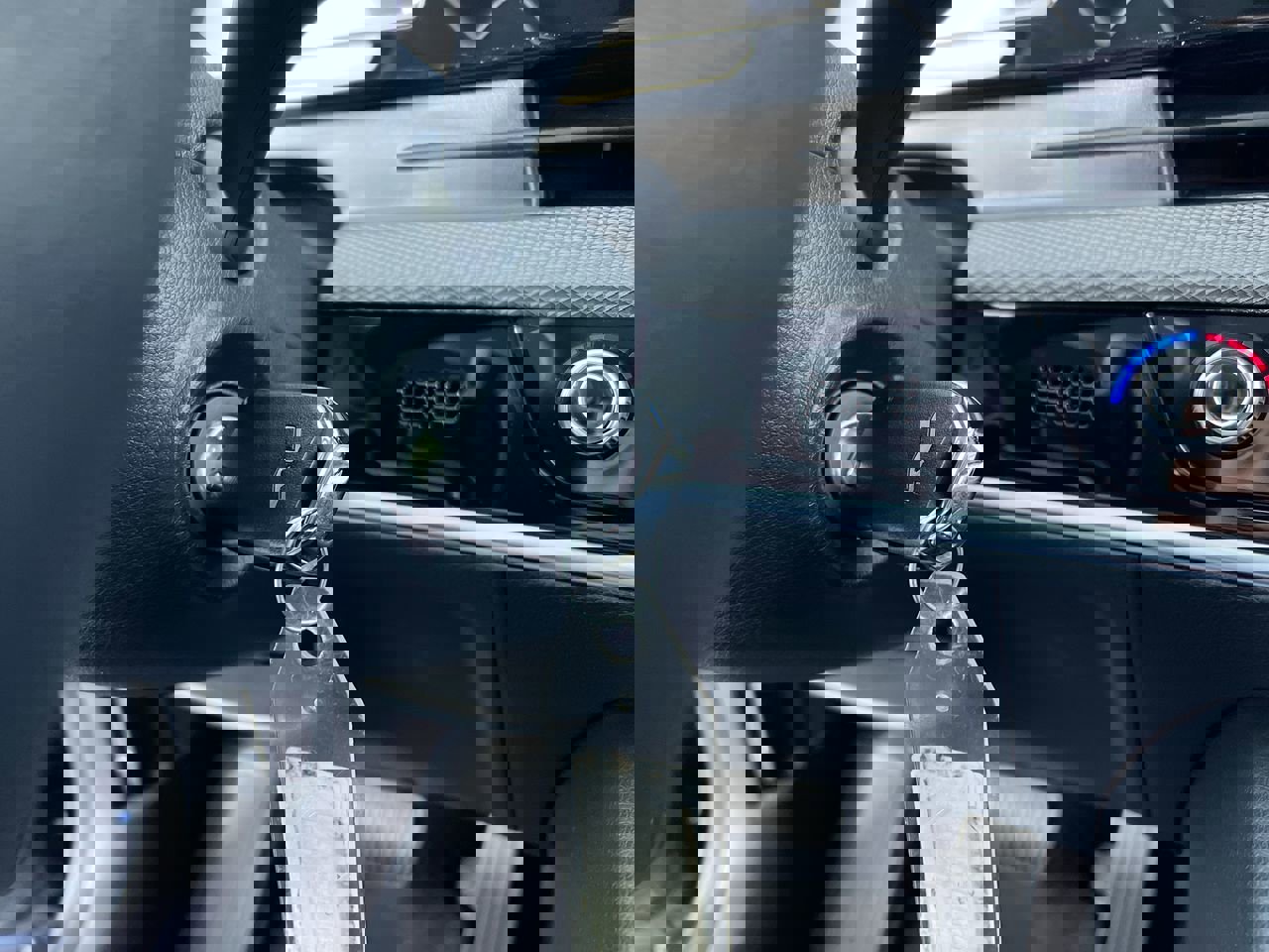 Used 2023 Kia Sportage LX image 22