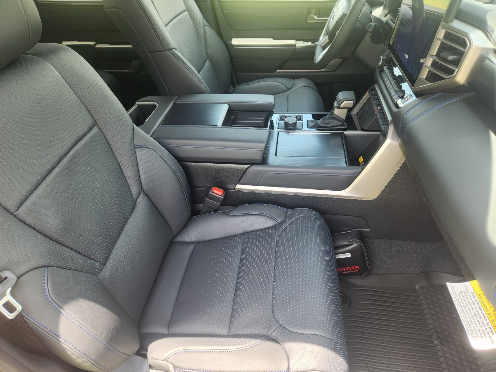 New 2026 Toyota Tundra Platinum AWD/4WD image 13