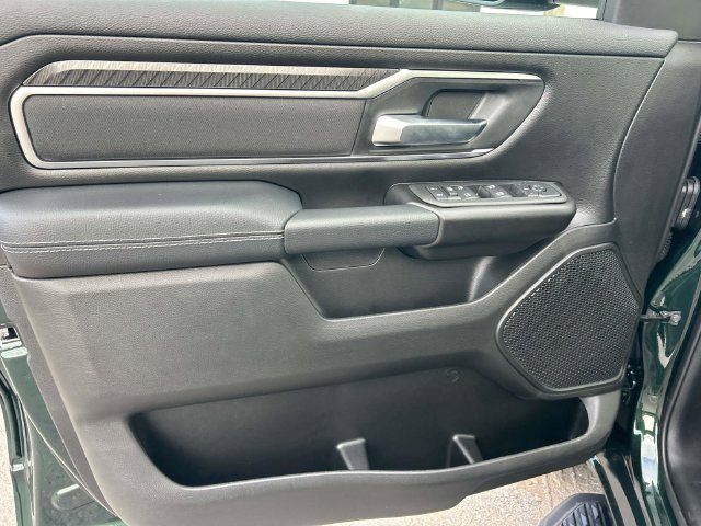 New 2027 RAM 1500 4x4 Crew Cab image 20