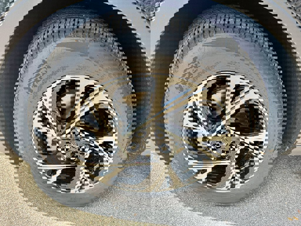 New 2025 Lincoln Nautilus Premier w/ Equipment Group 102A image 45