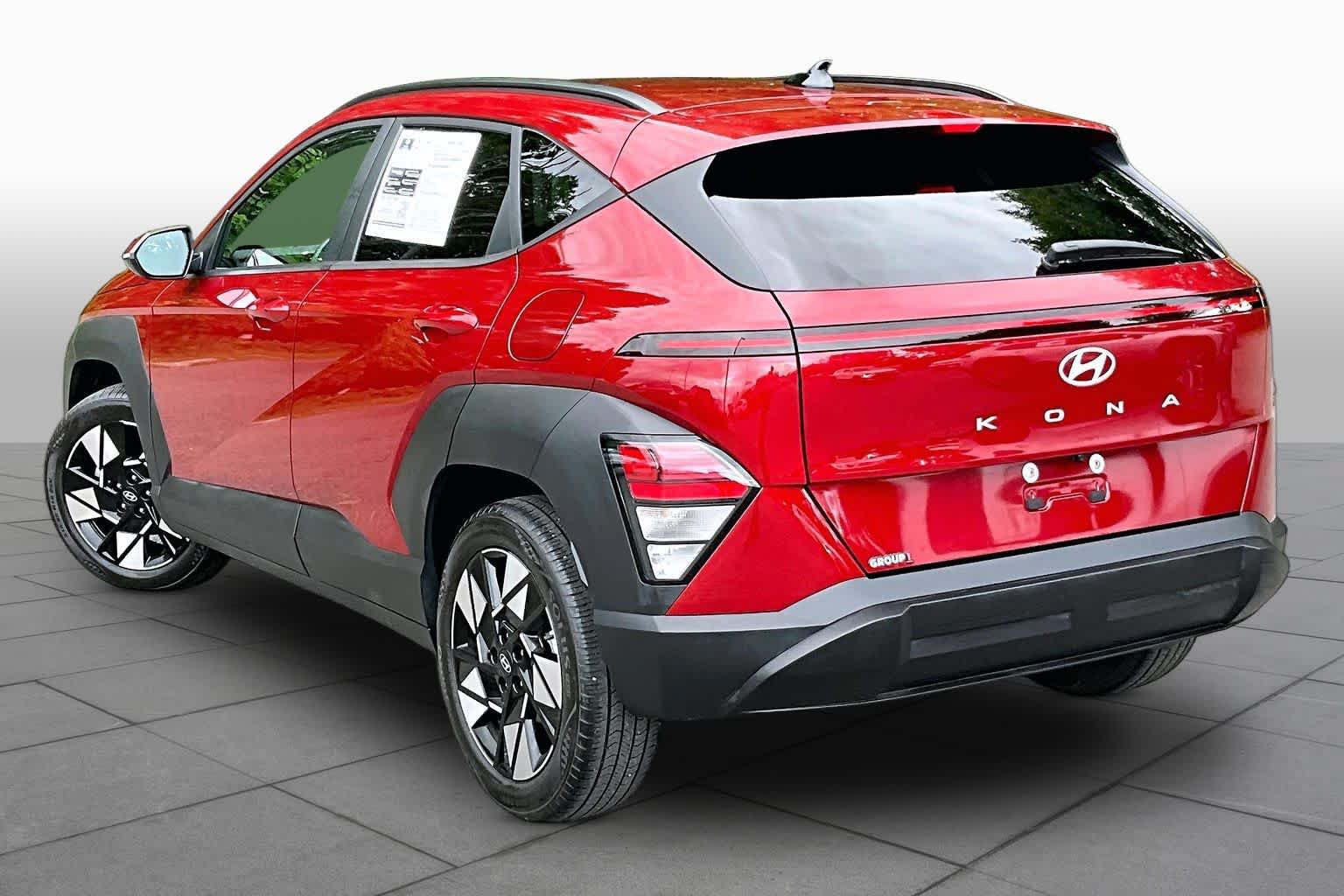 Used 2024 Hyundai Kona SEL FWD image 12
