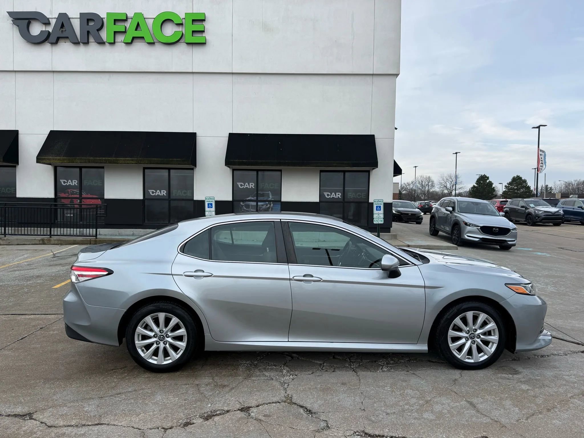 Used 2018 Toyota Camry LE w/ Protection Package (Q2) image 16