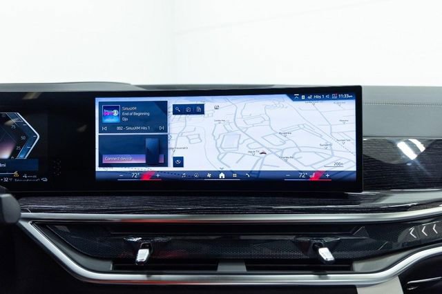 New 2026 BMW X5 xDrive50e w/ M Sport Package image 19