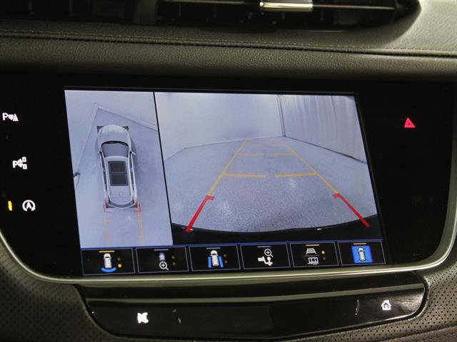 Certified 2026 Cadillac XT5 Sportv w/ LPO, Onyx Lite Package image 15