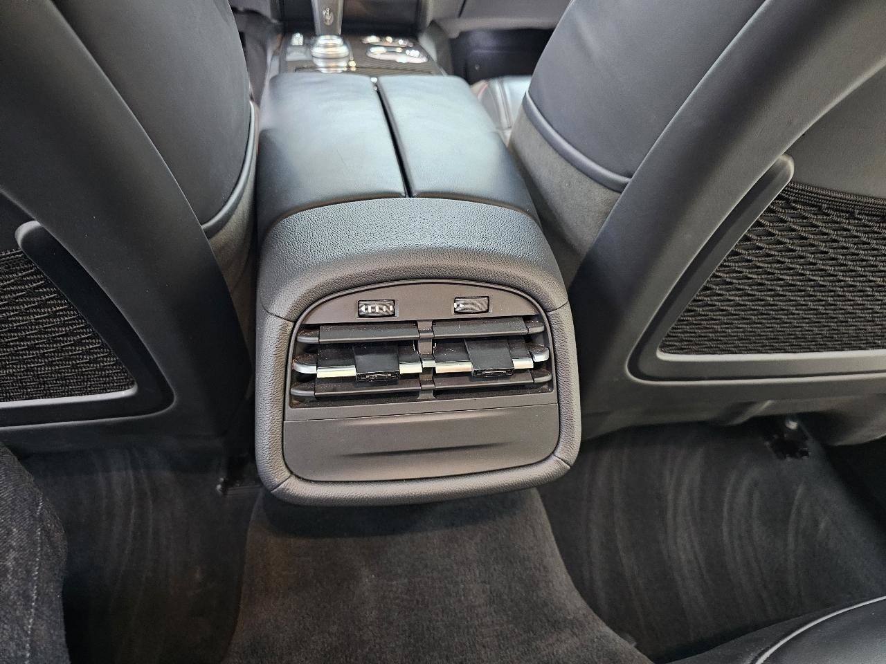 Used 2022 Maserati Ghibli F Tributo image 28