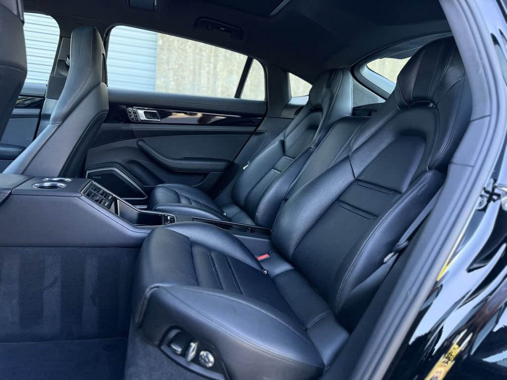 Used 2018 Porsche Panamera 4S Executive AWD/4WD image 25