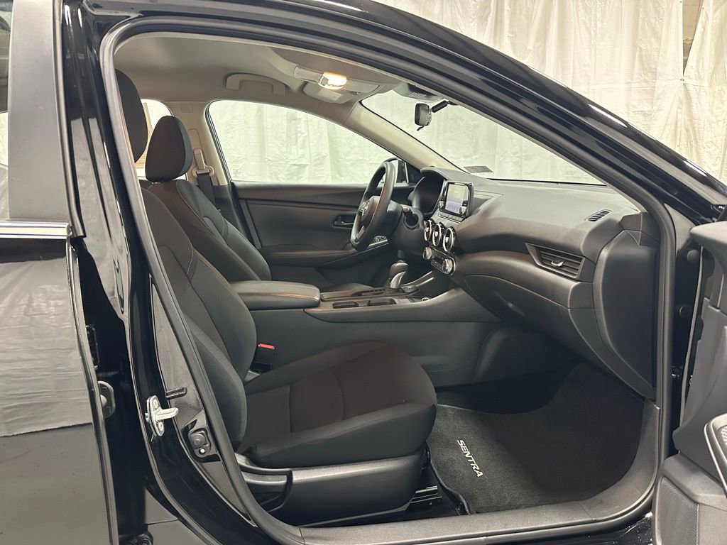 Used 2025 Nissan Sentra S w/ Lighting Package image 50