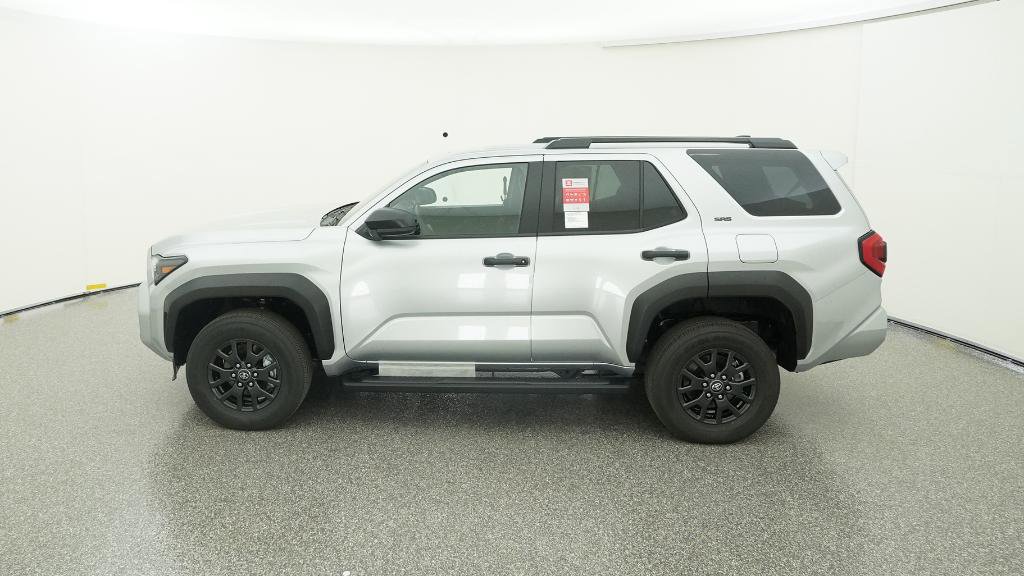 New 2025 Toyota 4Runner SR5 image 6