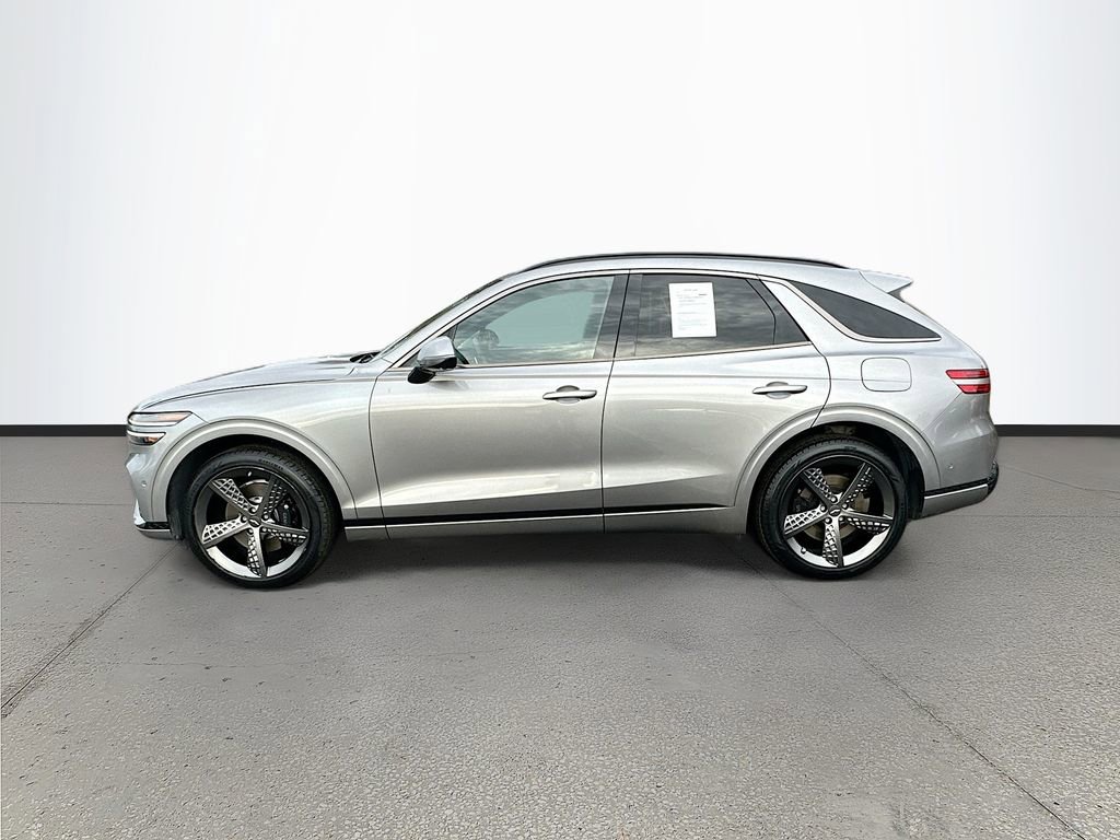 Used 2023 Genesis GV70 2.5T w/ Sport Prestige Package image 4