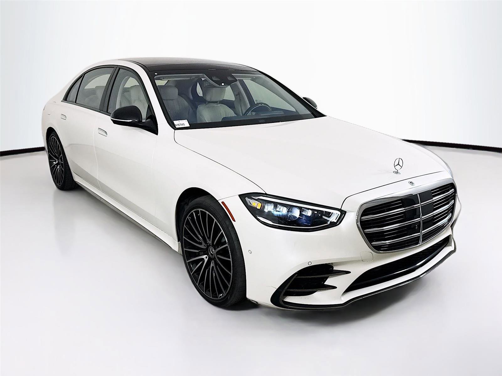 Used 2023 Mercedes-Benz S 500 S 500 image 13