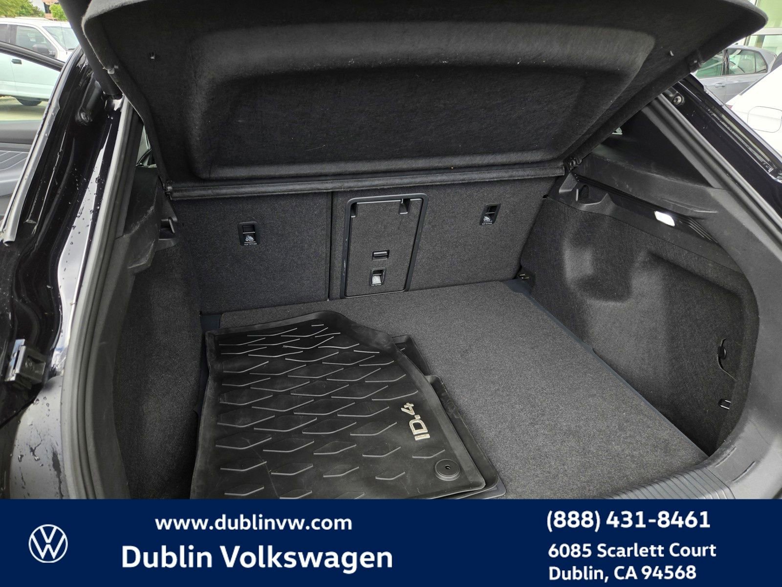 Used 2023 Volkswagen ID.4 Pro S image 22