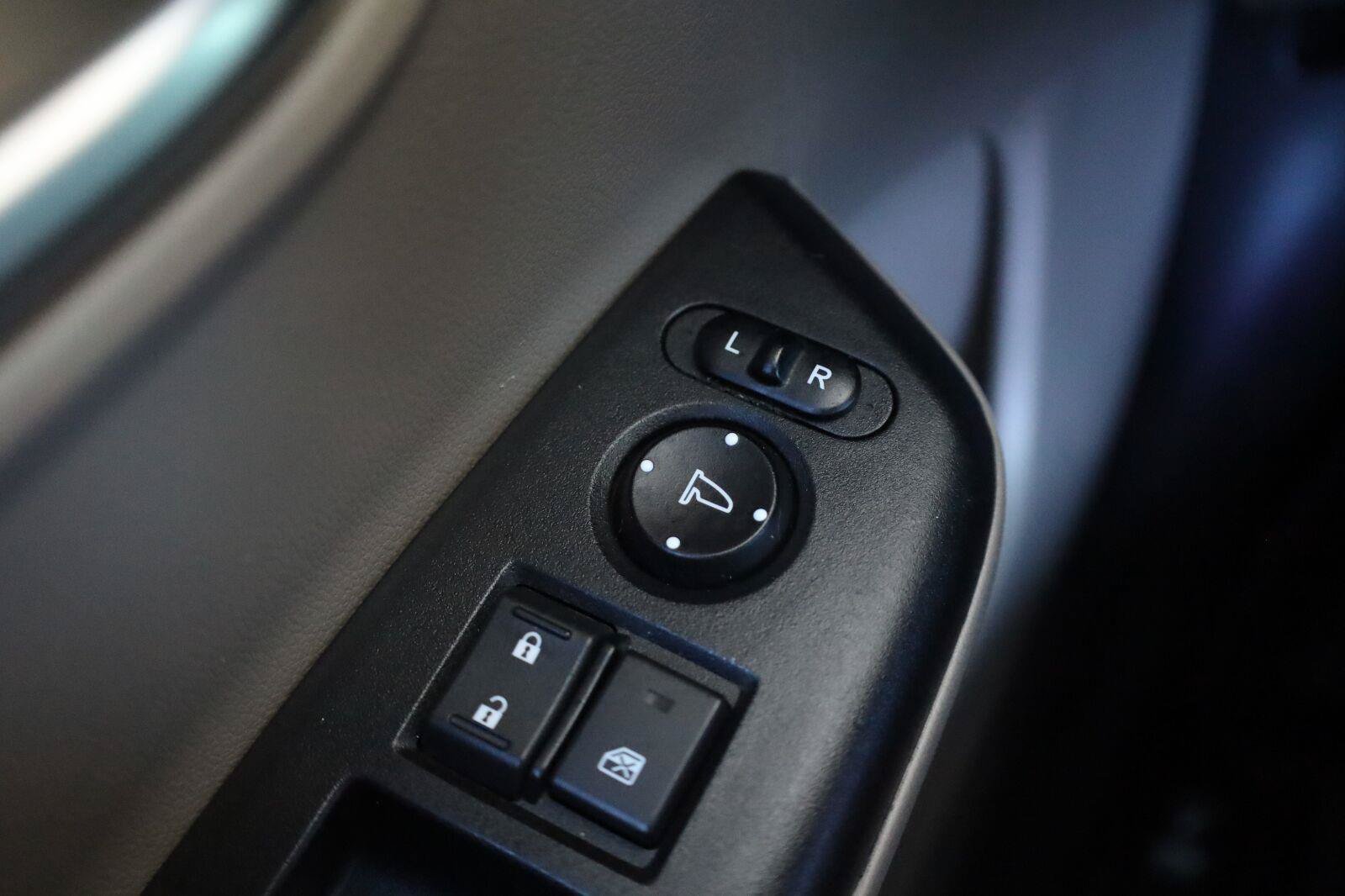 Used 2013 Honda Civic Hybrid Sedan image 37