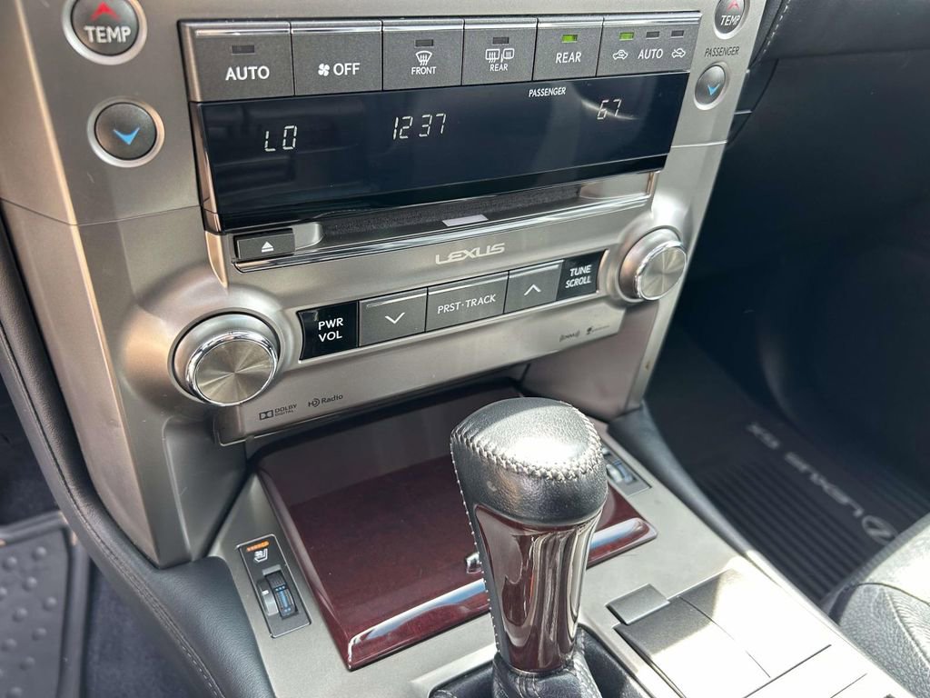Used 2015 Lexus GX 460 w/ Premium Package image 25