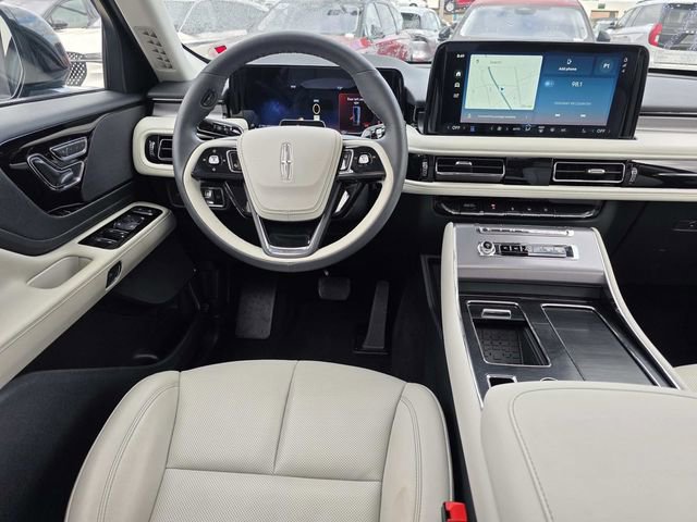 New 2026 Lincoln Aviator 2WD w/ Jet Appearance Package image 6