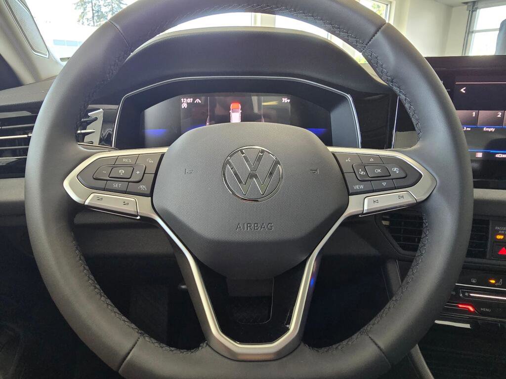 New 2026 Volkswagen Jetta SE FWD image 23