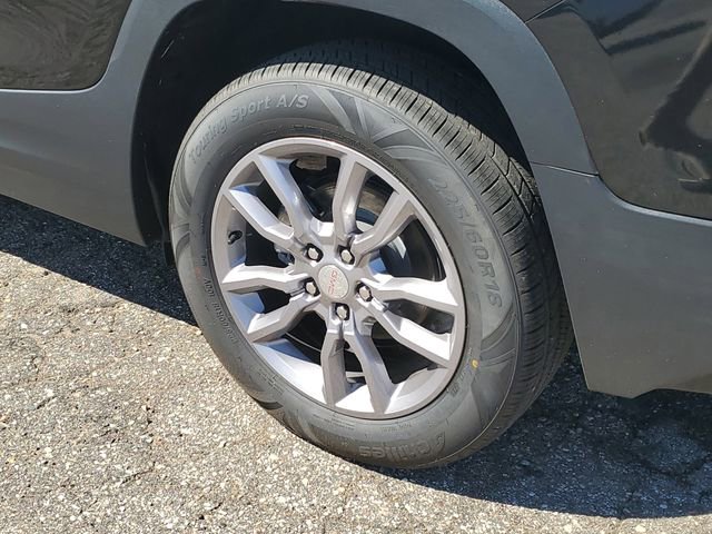 Certified 2024 GMC Terrain SLT AWD/4WD image 31