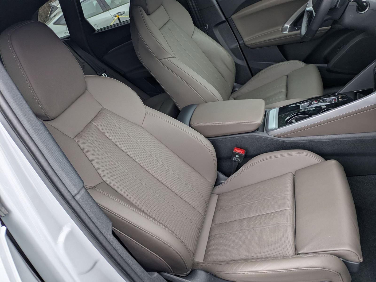 Used 2025 Audi Q5 Premium Plus image 28