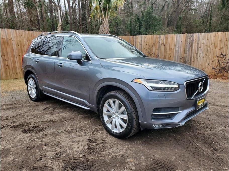 Used 2018 Volvo XC90 T6 Momentum w/ Momentum Plus Package AWD/4WD image 13