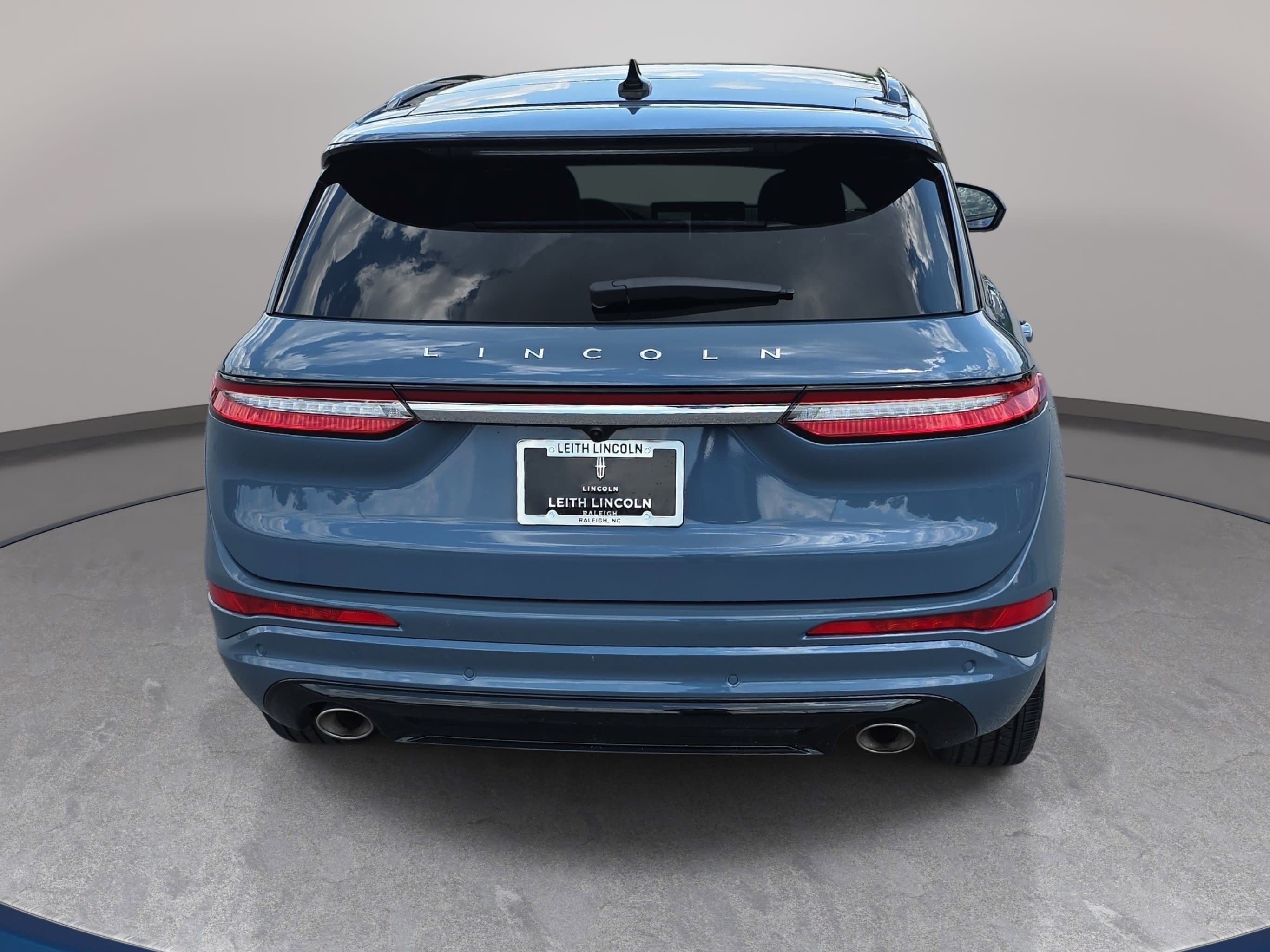 Certified 2023 Lincoln Corsair Reserve w/ Equipment Group 201A AWD/4WD image 6
