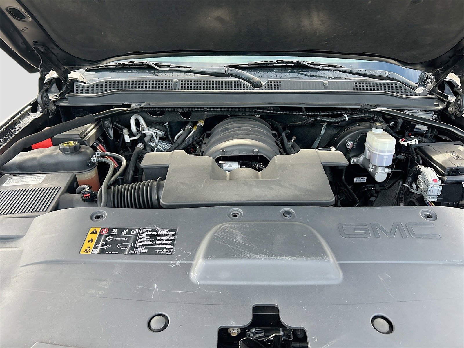 Used 2019 GMC Yukon XL Denali w/ Open Road Package image 34