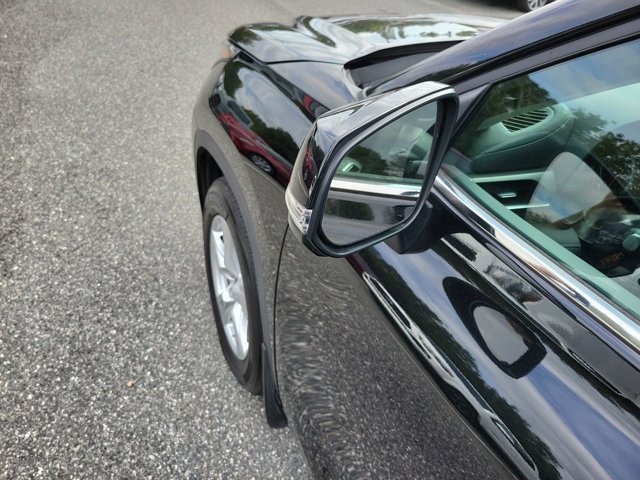 Used 2022 Toyota Highlander L image 18